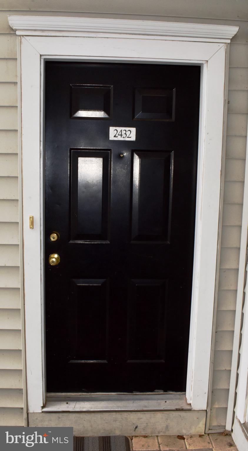 FOX MILL STATION - Residential Lease