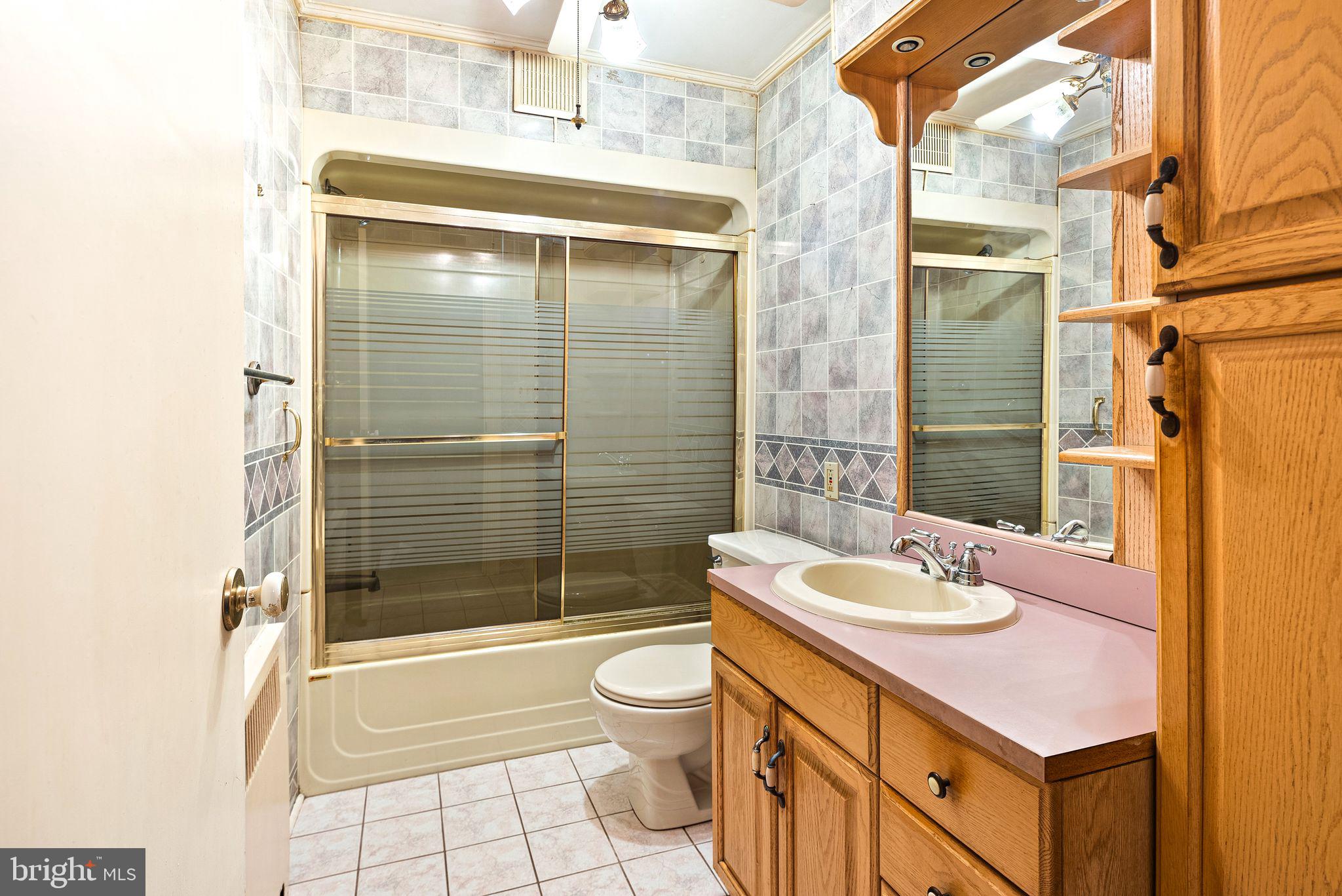 MAYFAIR - Residential