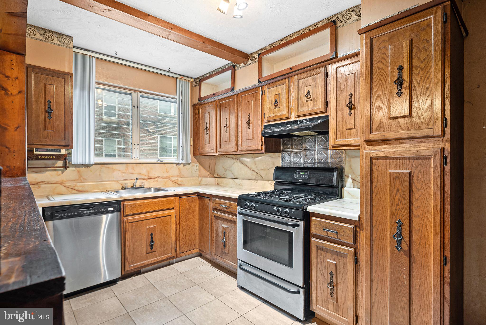 MAYFAIR - Residential