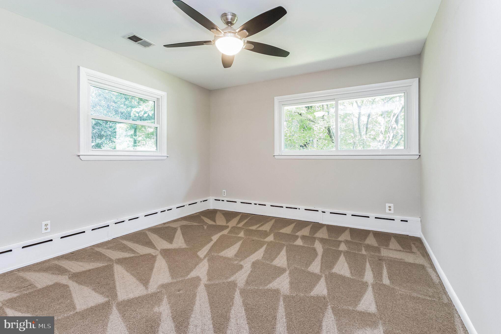 COLLEGE VIEW - Residential