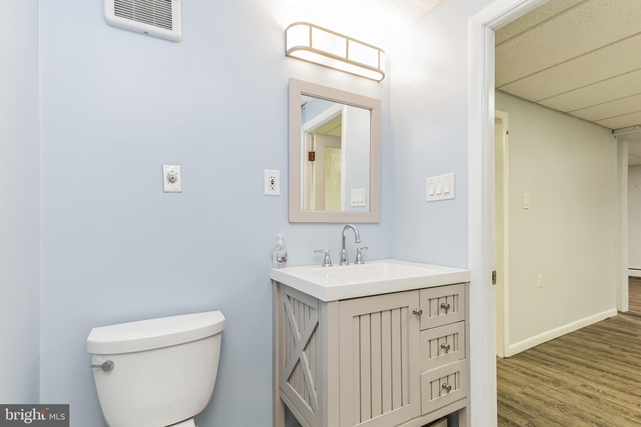 COLLEGE VIEW - Residential