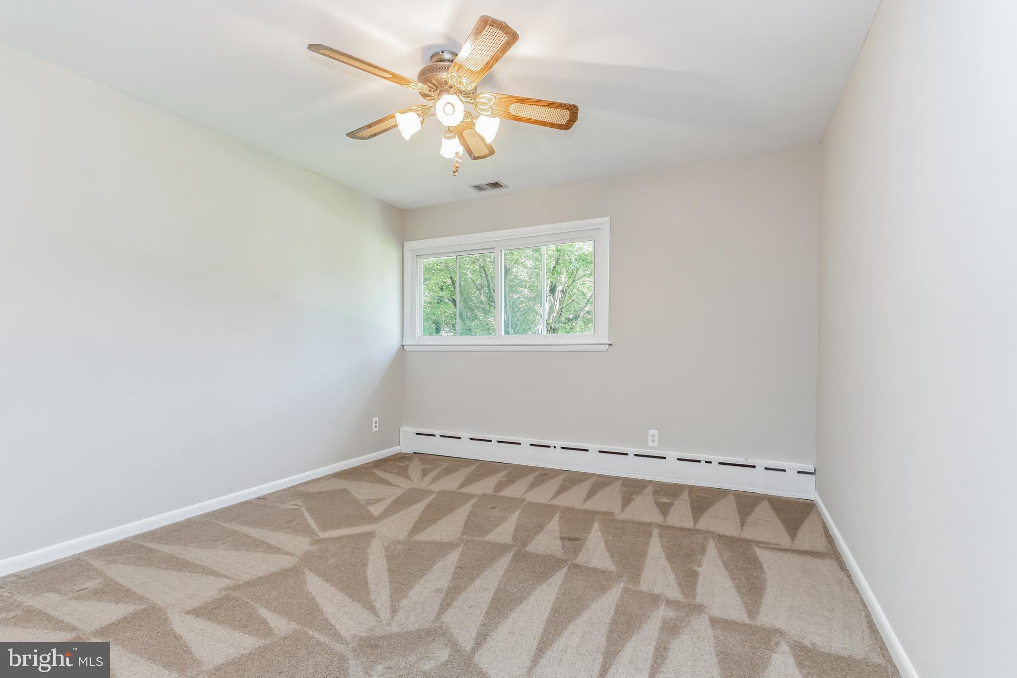 COLLEGE VIEW - Residential