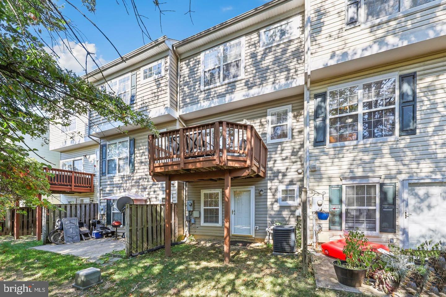 PARKSIDE AT DULLES - Residential Lease