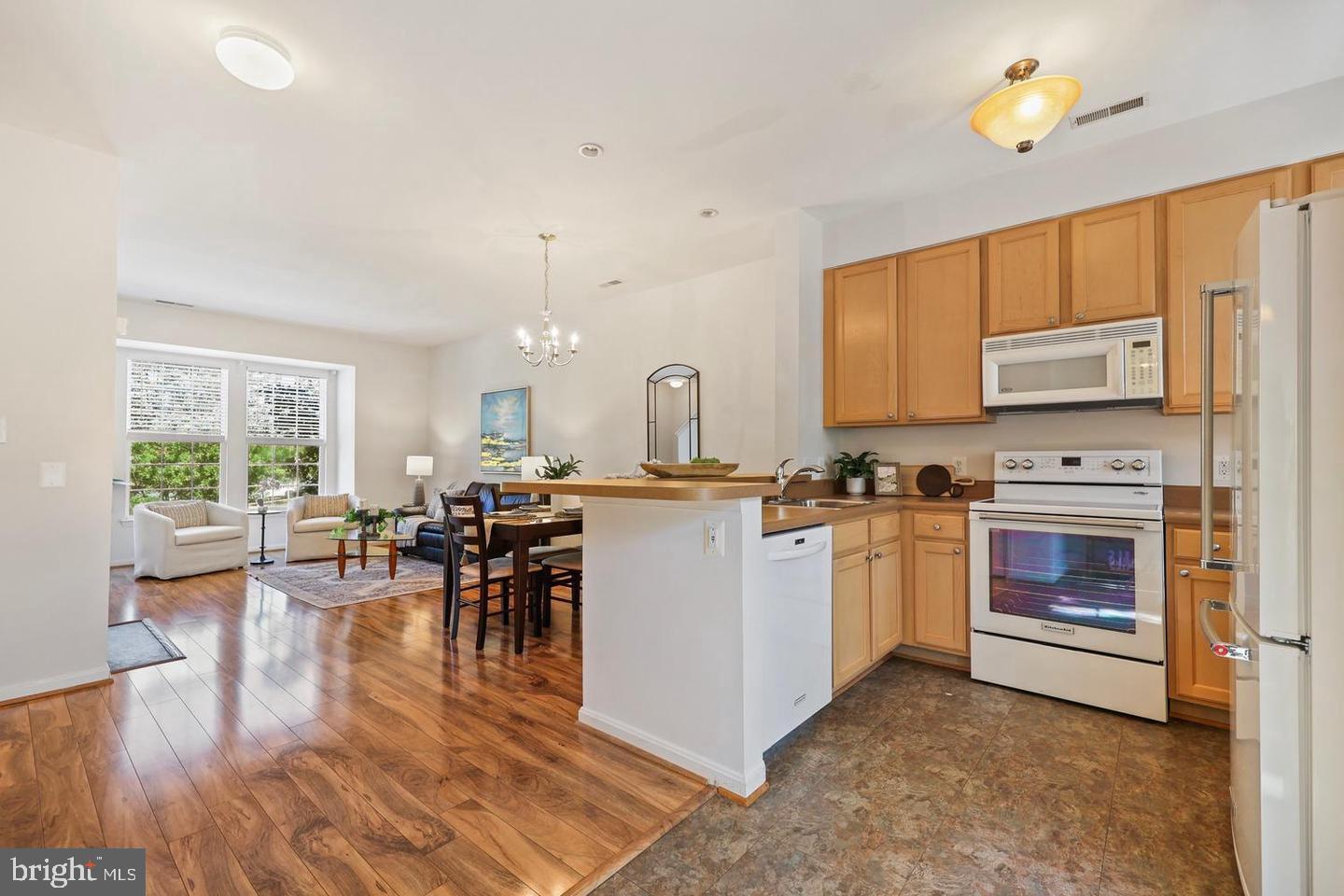 PARKSIDE AT DULLES - Residential Lease