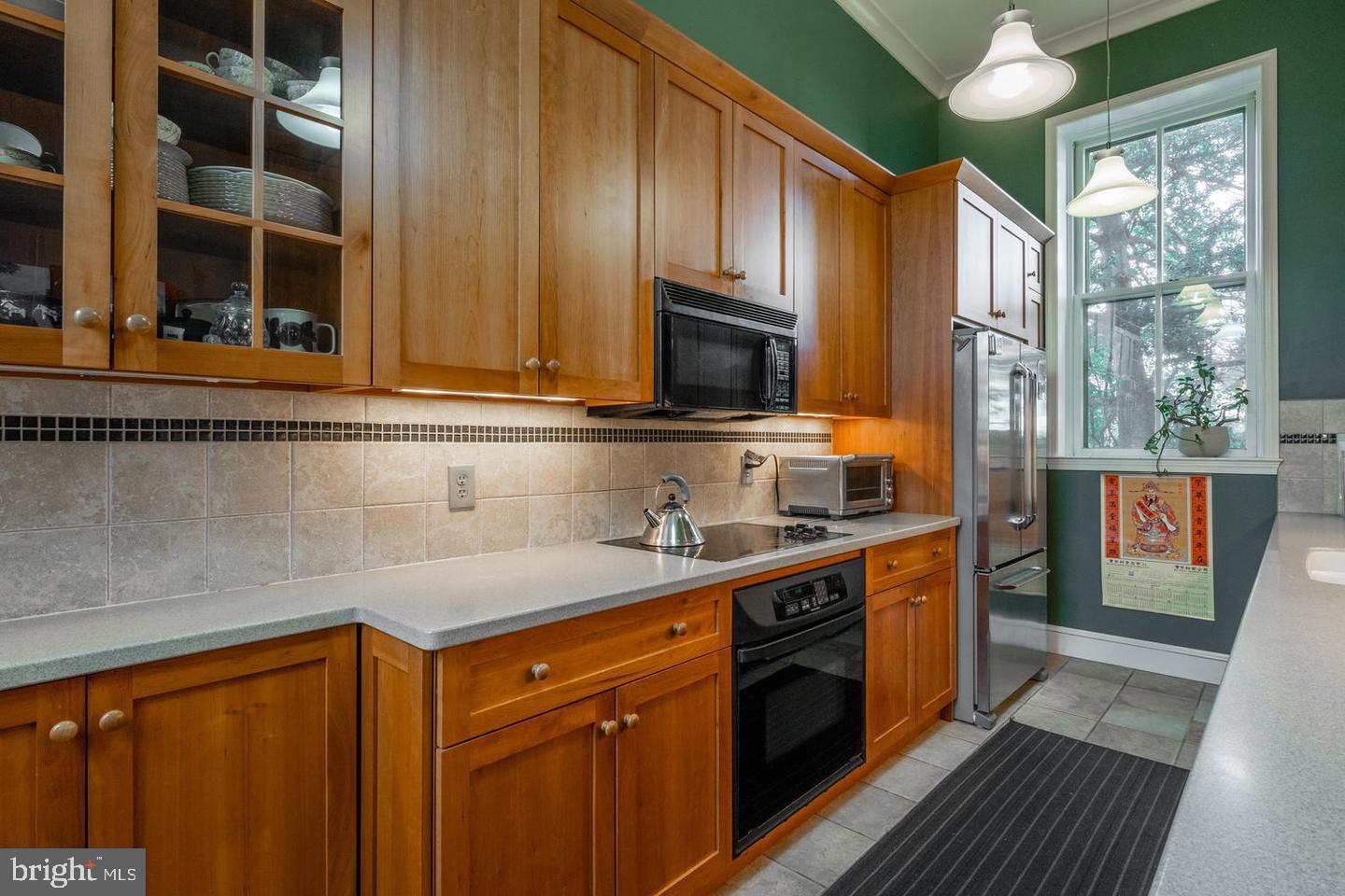 SWANN DAINGERFIELD - Residential Lease