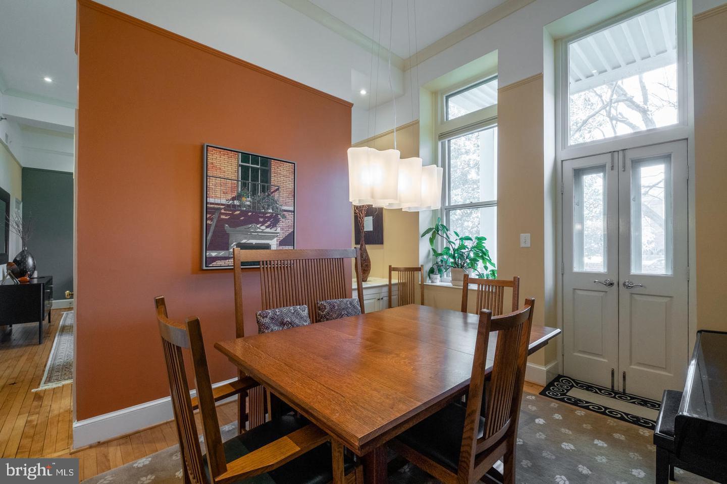 SWANN DAINGERFIELD - Residential Lease