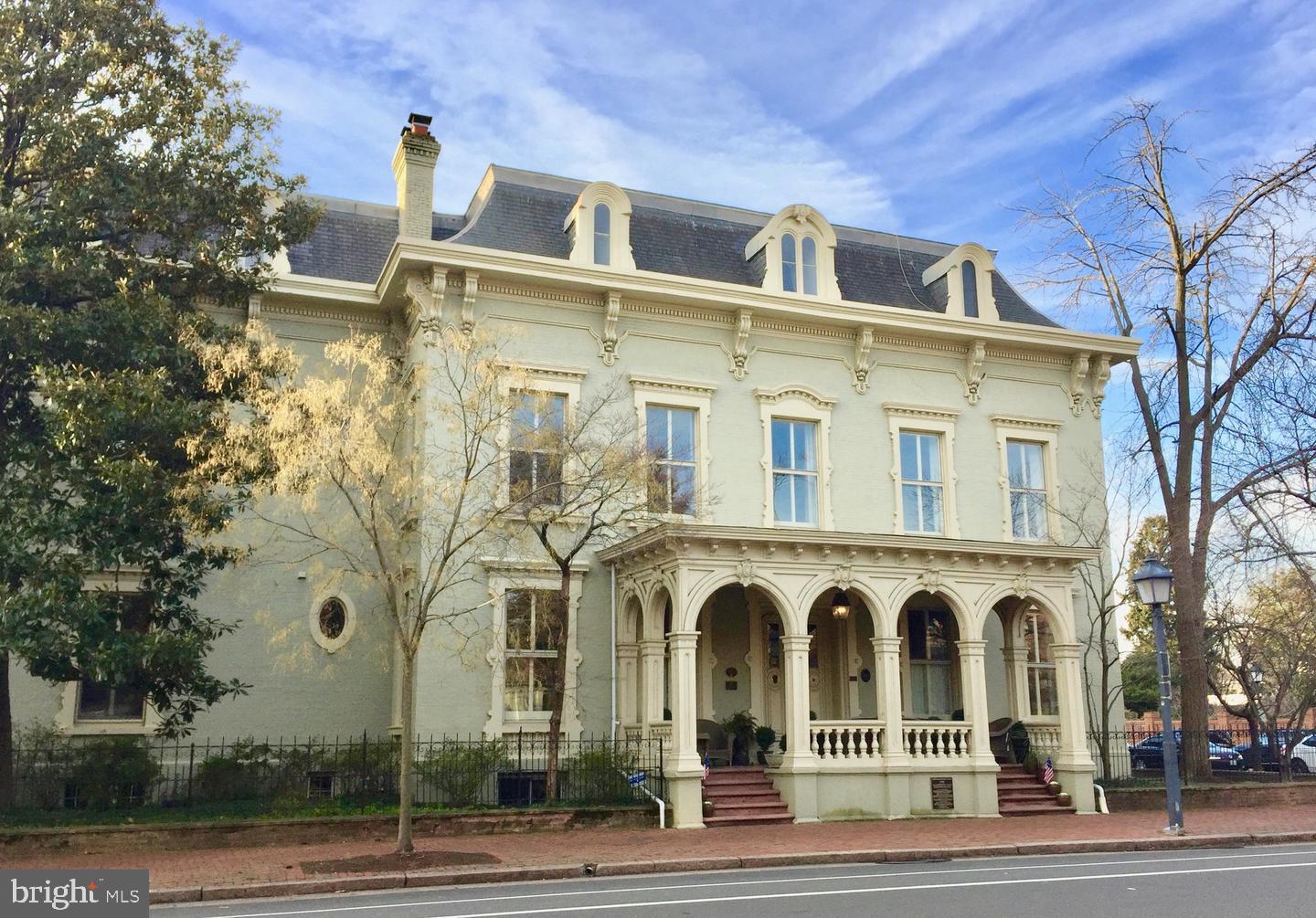 SWANN DAINGERFIELD - Residential Lease