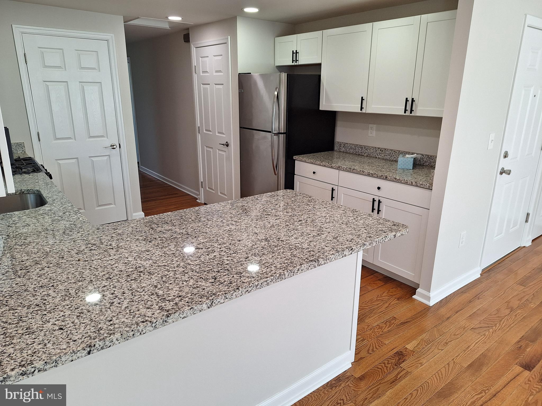 LONGWOOD CROSSING - Residential Lease