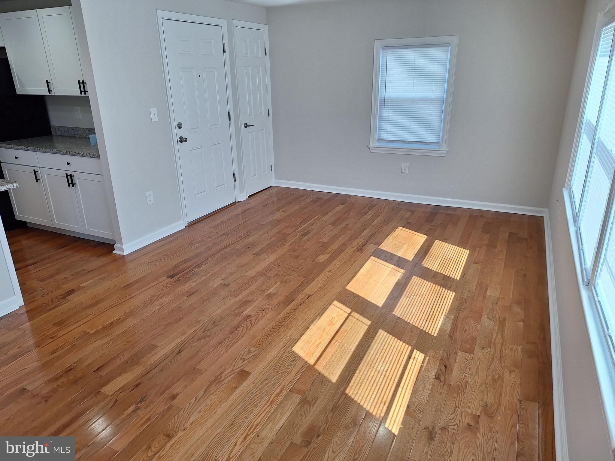 LONGWOOD CROSSING - Residential Lease