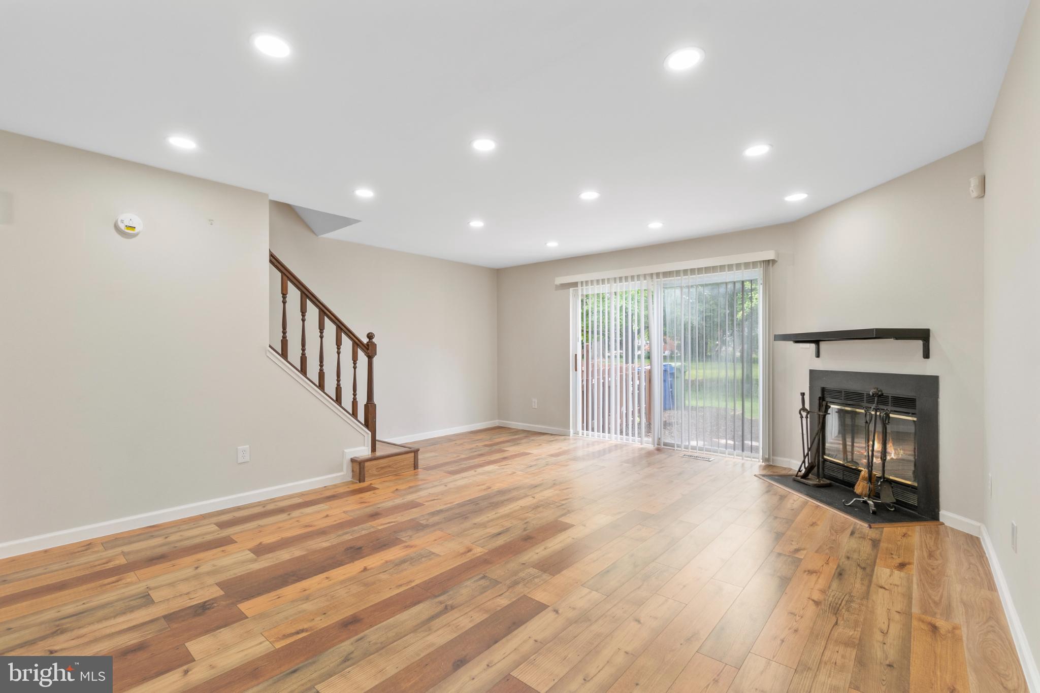 BELVEDERE SQUARE - Residential