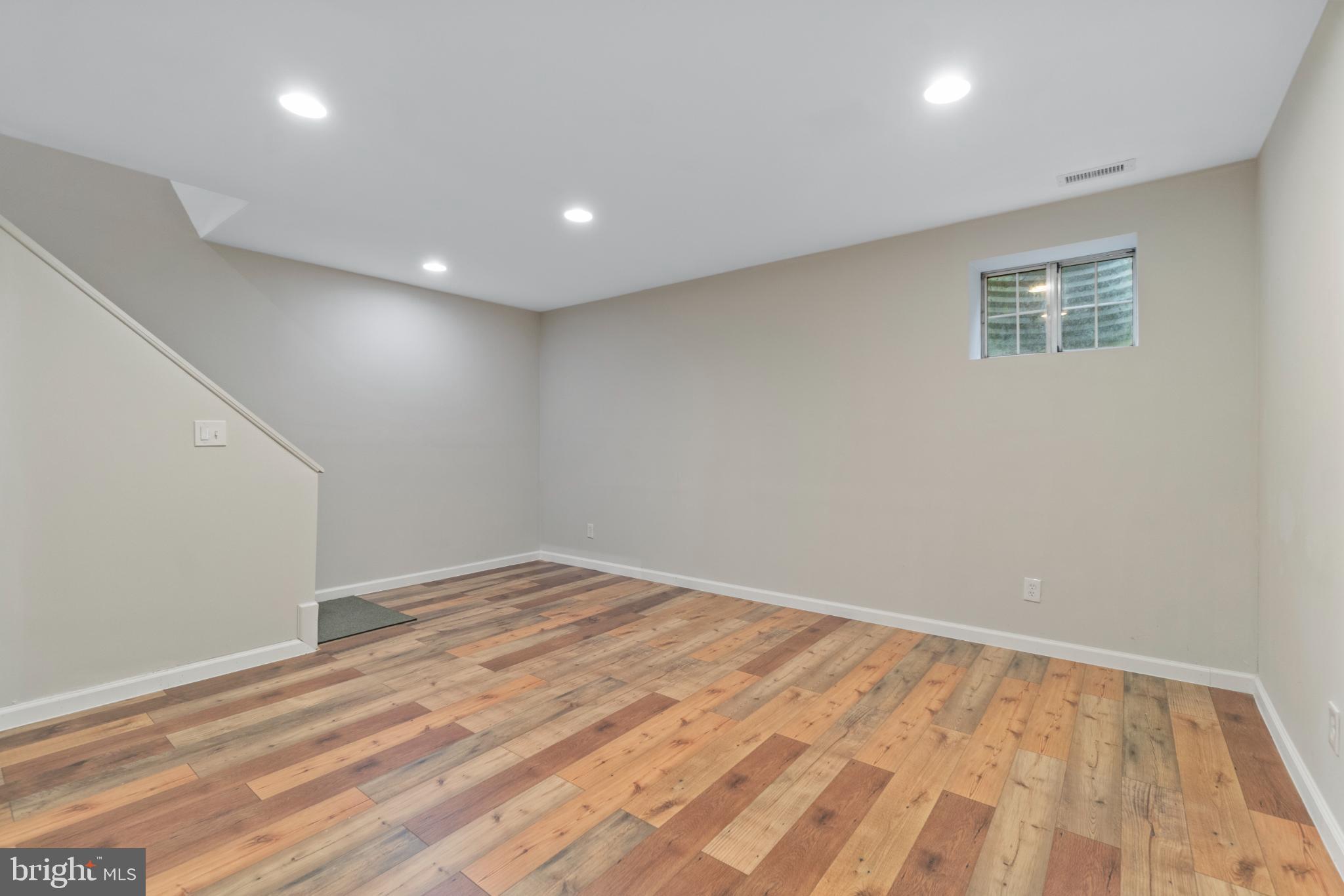 BELVEDERE SQUARE - Residential