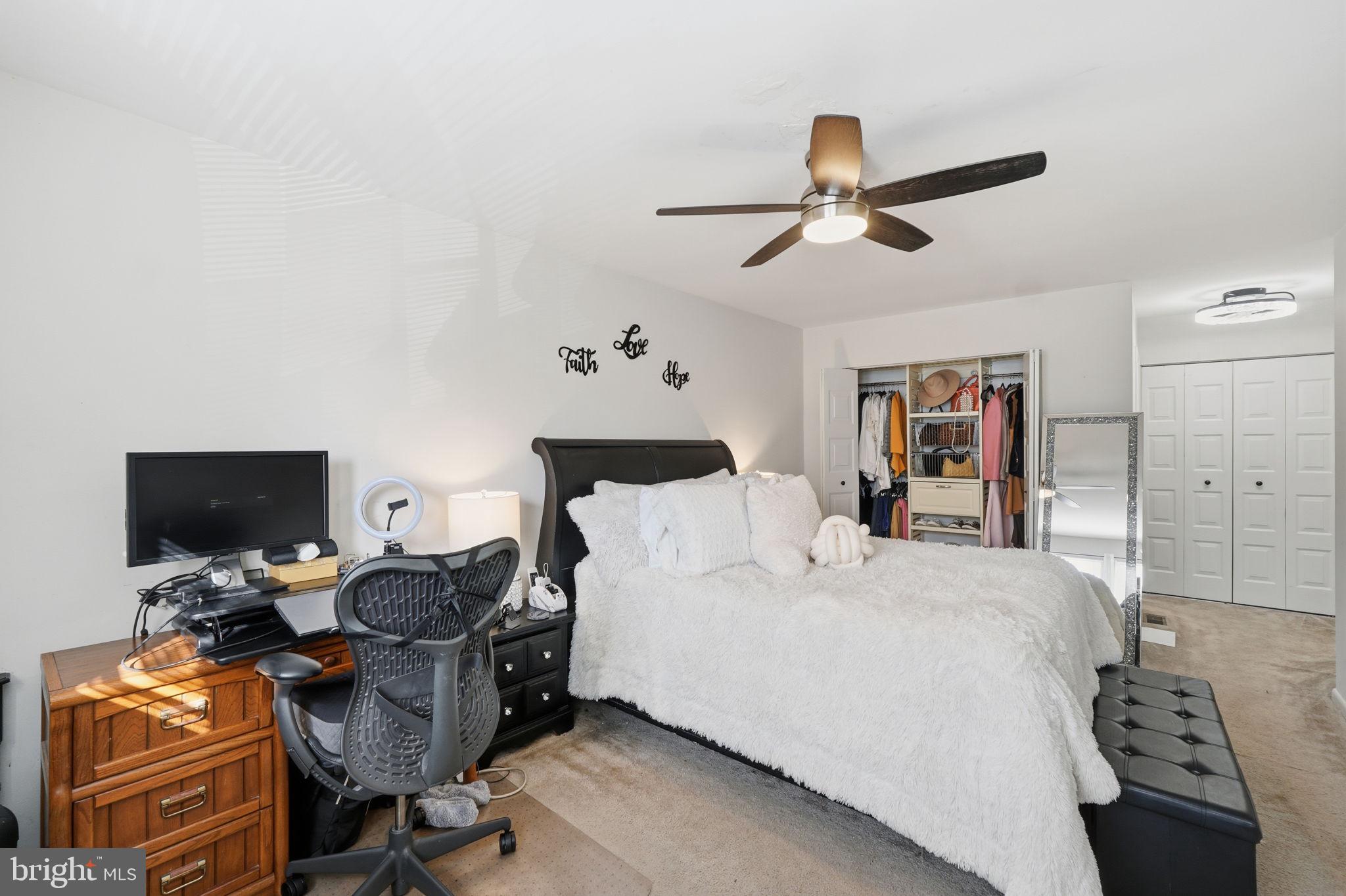 GREENFIELDS - Residential