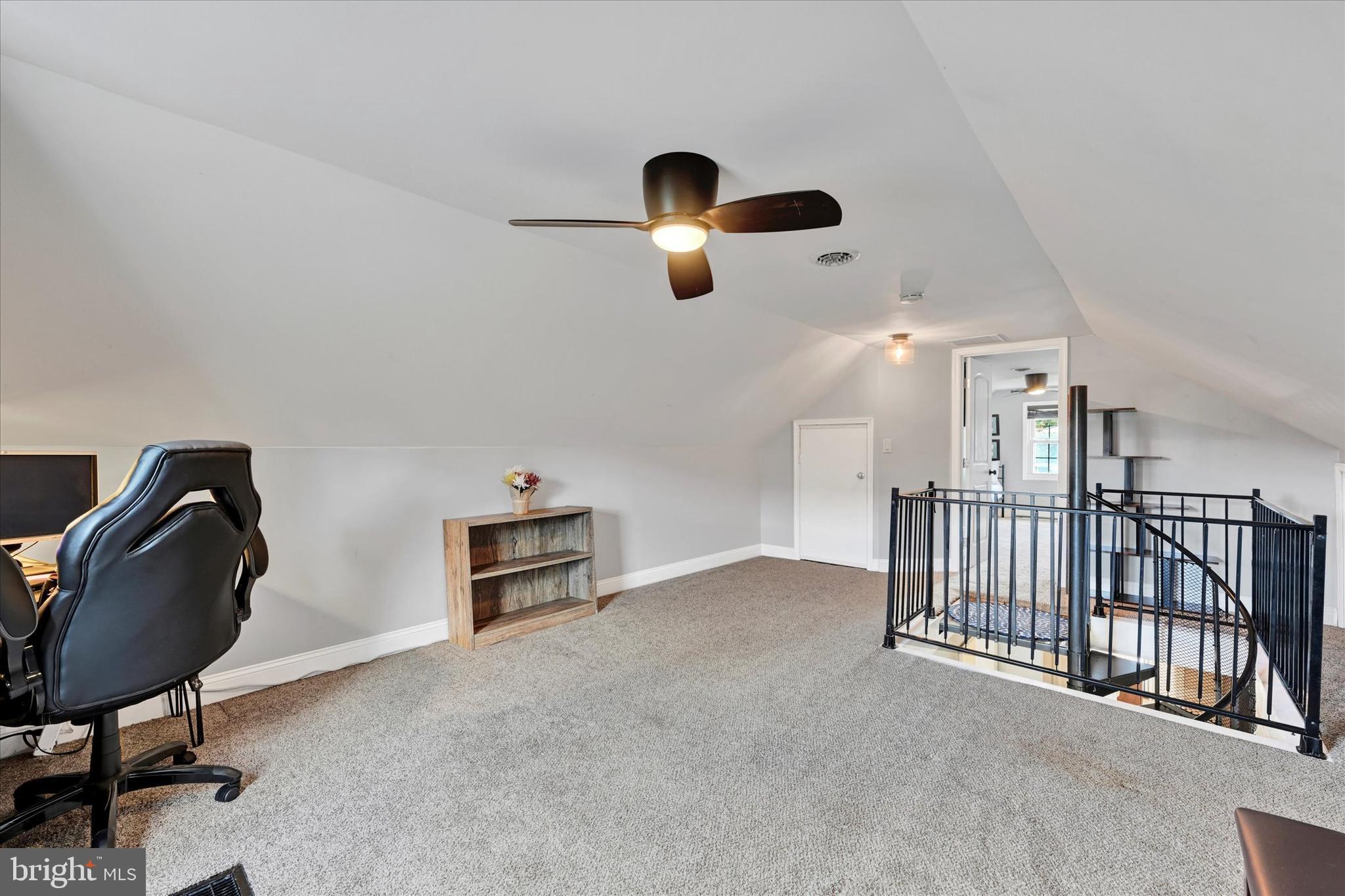 ORCHARD HILLS - Residential