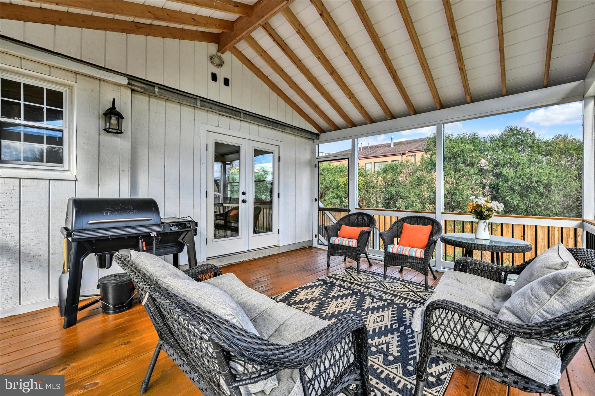 ORCHARD HILLS - Residential