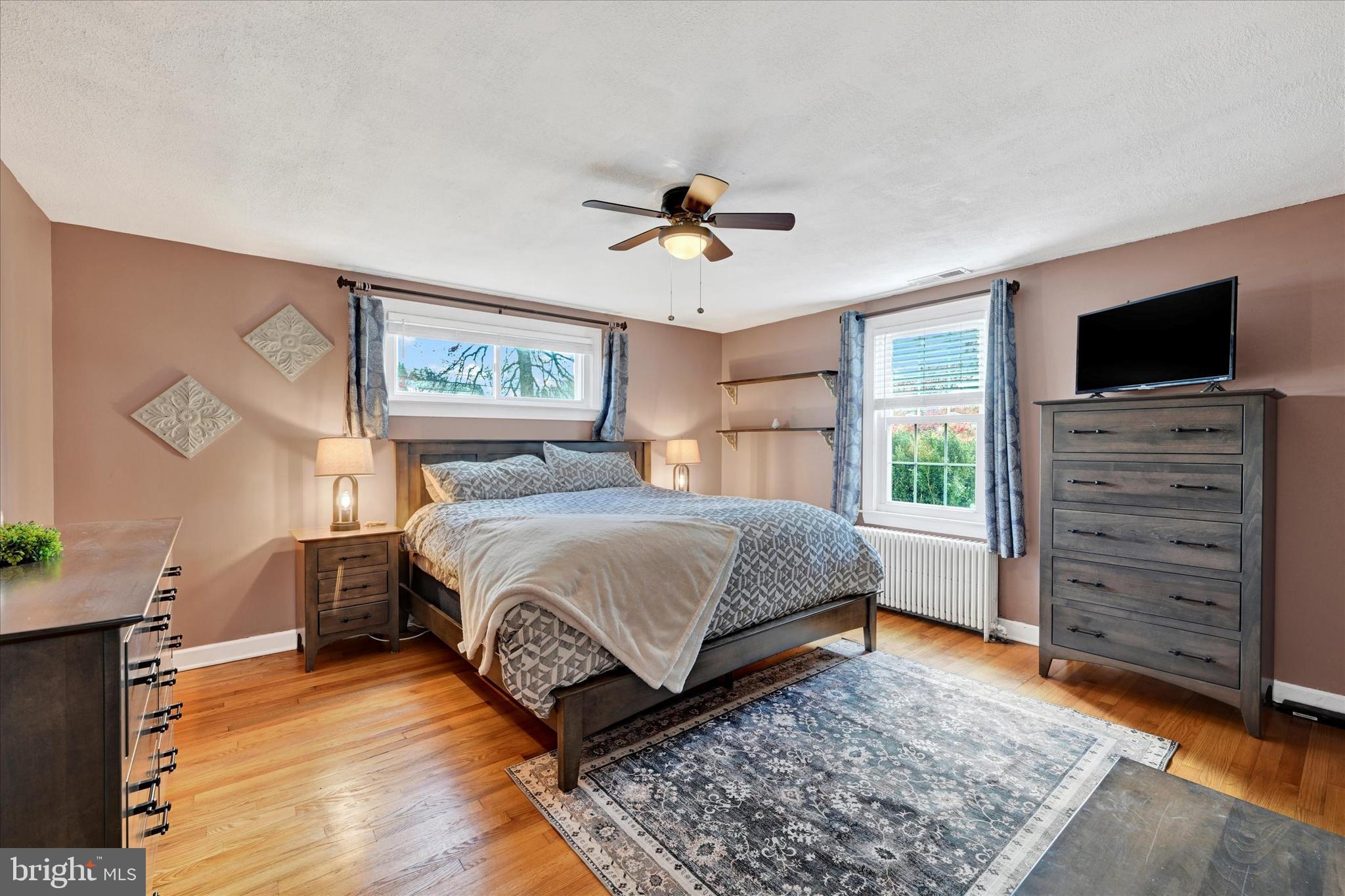 ORCHARD HILLS - Residential