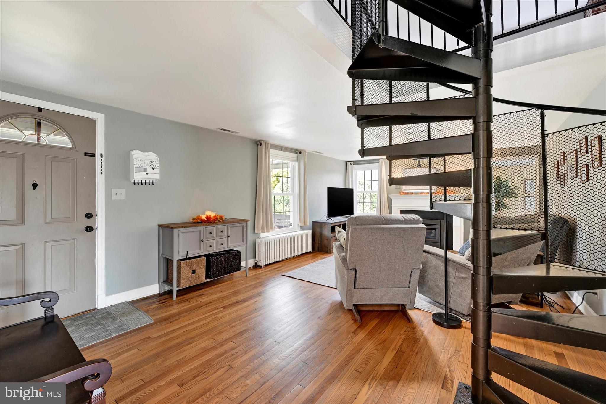 ORCHARD HILLS - Residential