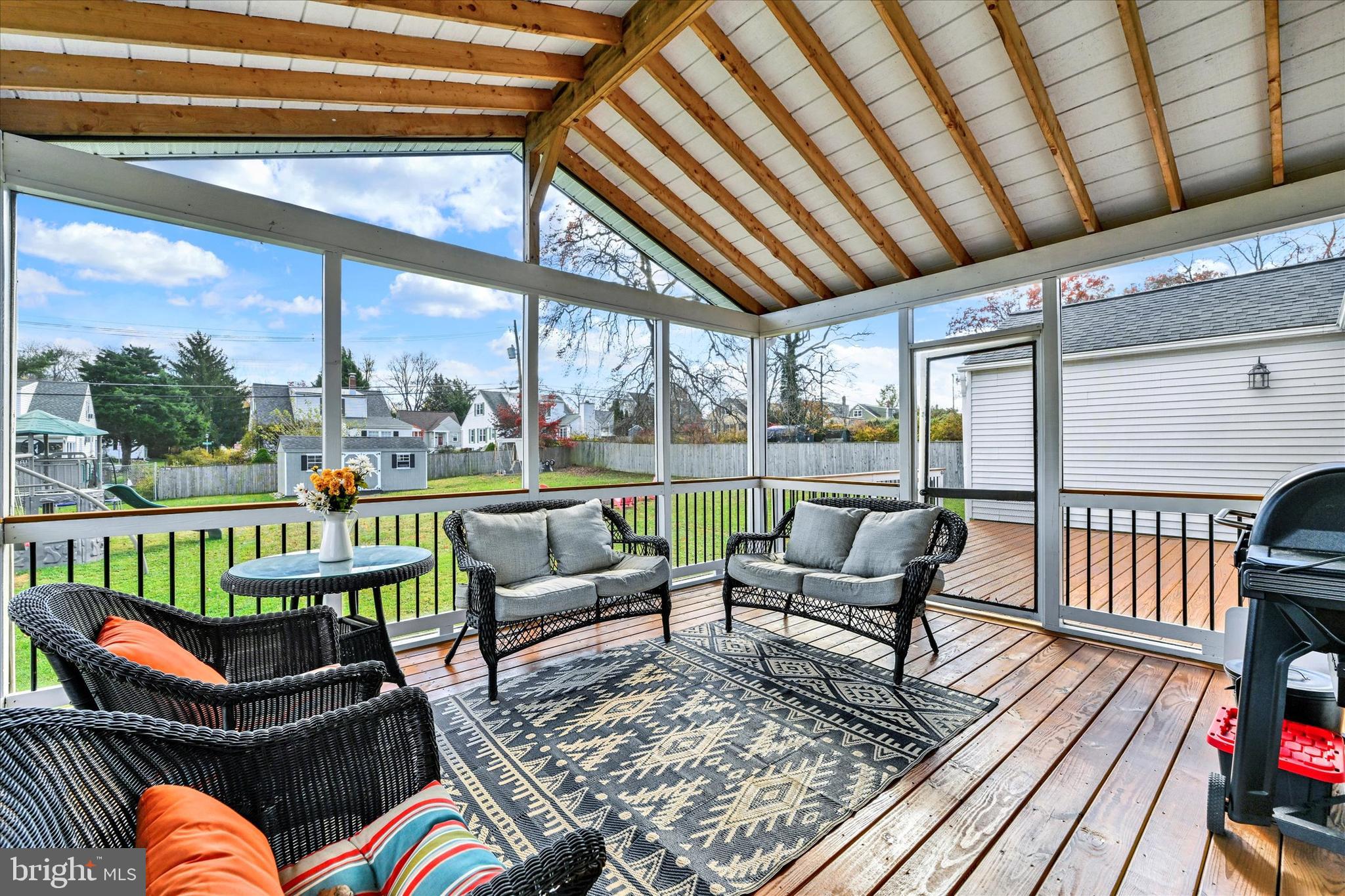 ORCHARD HILLS - Residential