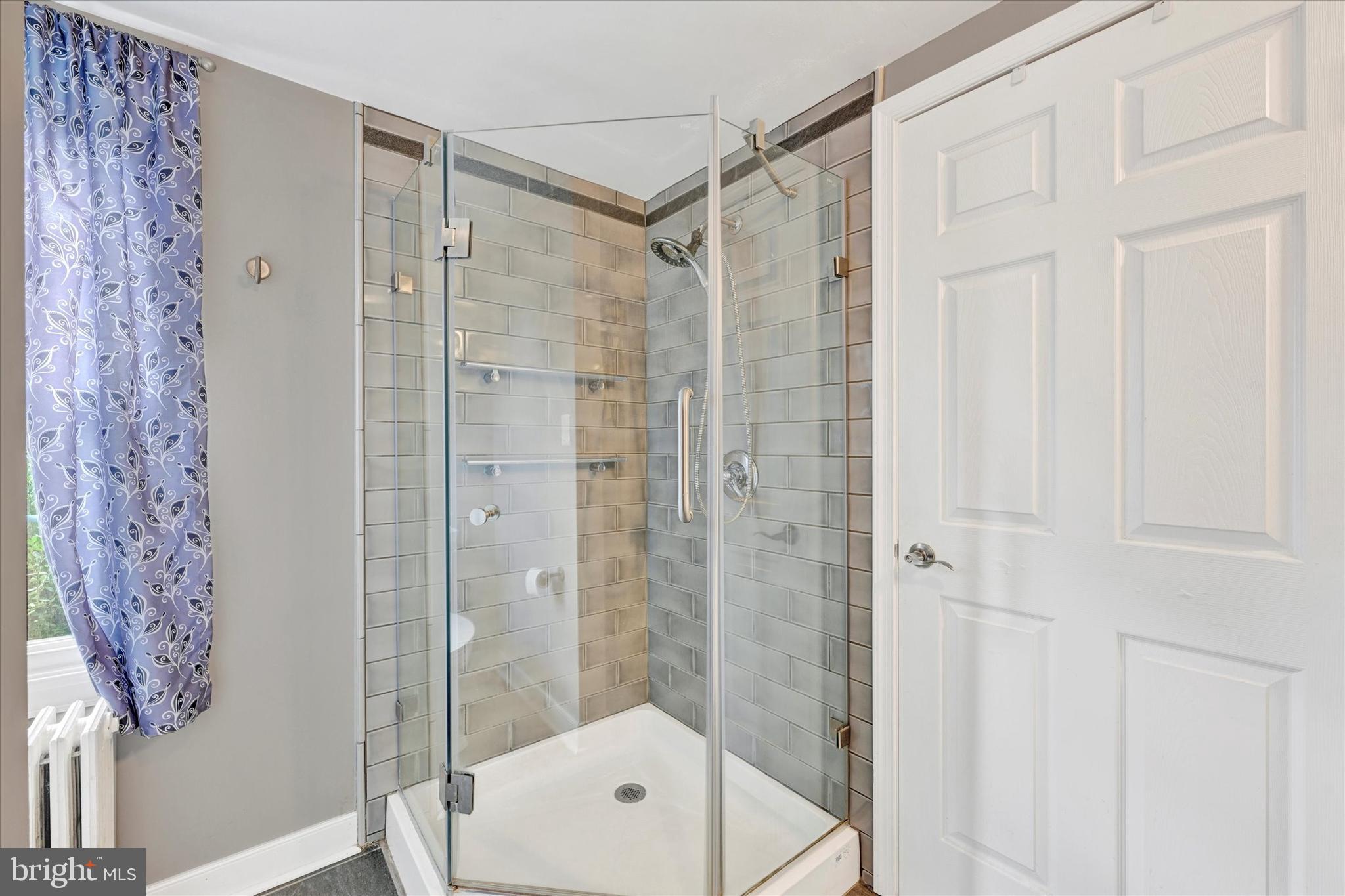 ORCHARD HILLS - Residential