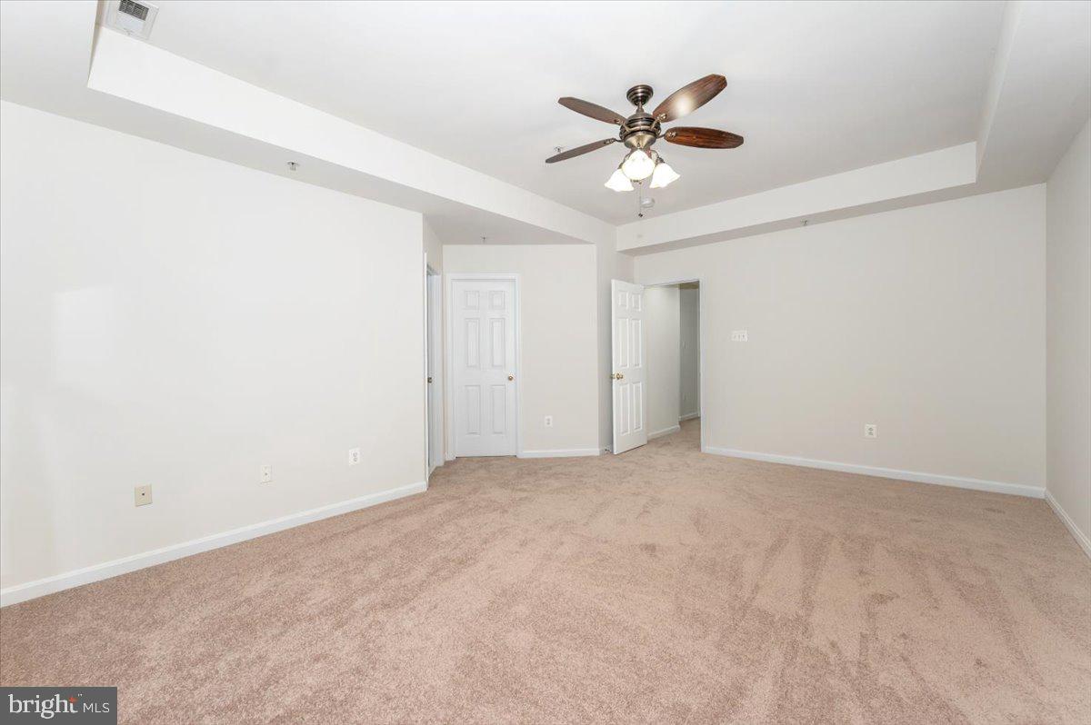 GREENWAY VILLAGE - Residential Lease