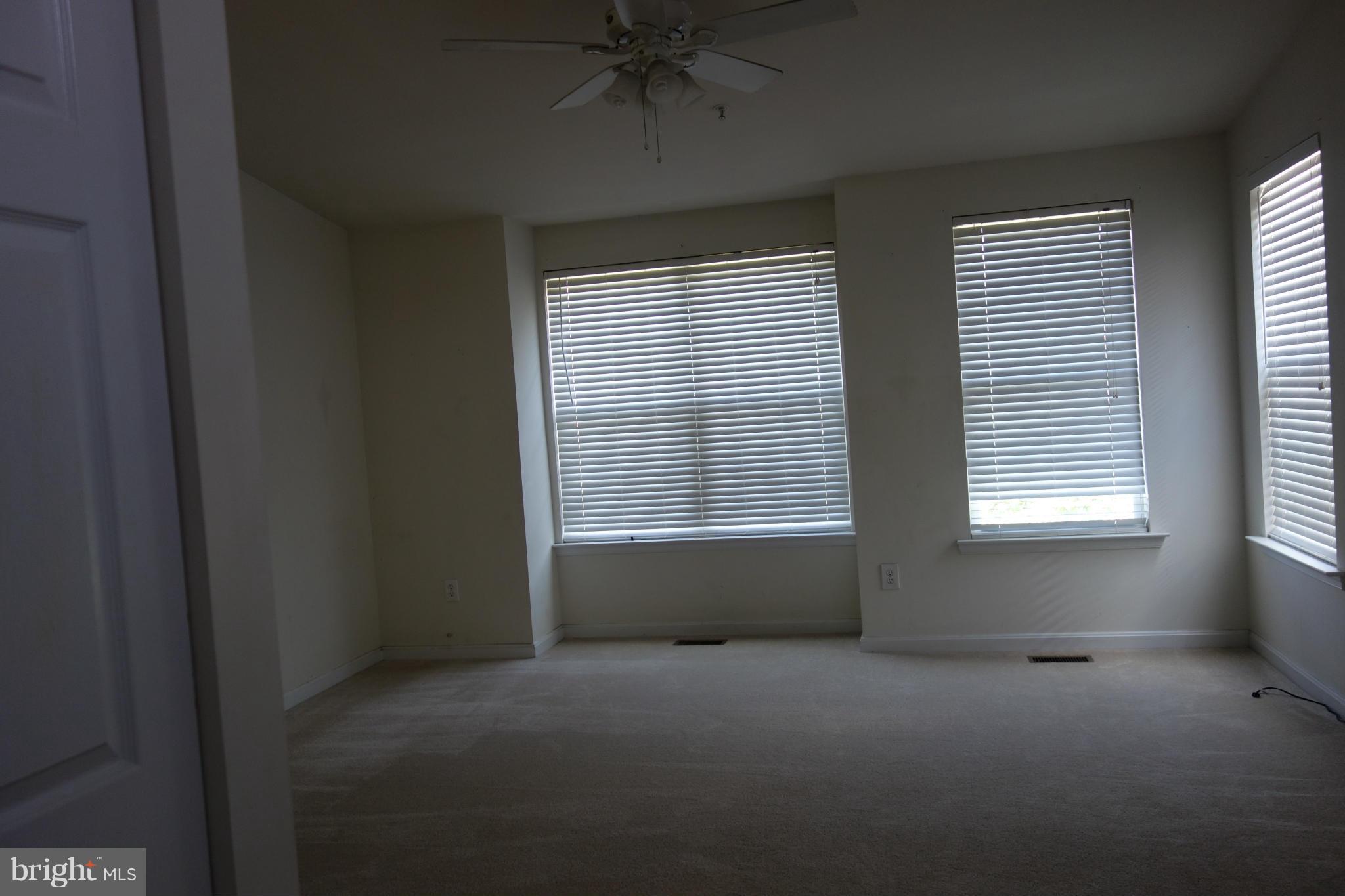 GERMANTOWN ESTATES - Residential Lease