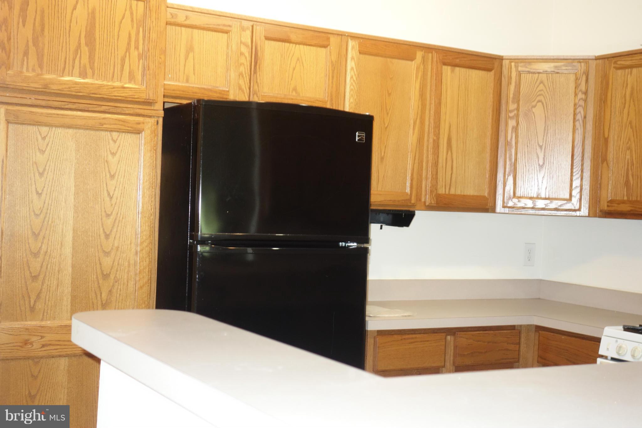 GERMANTOWN ESTATES - Residential Lease