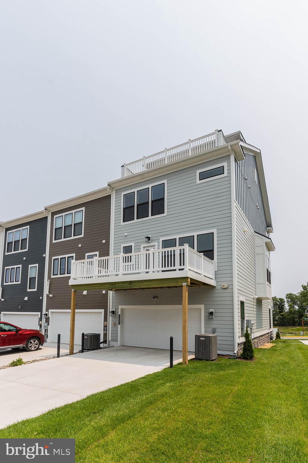 CATTAIL RUN - Residential Lease