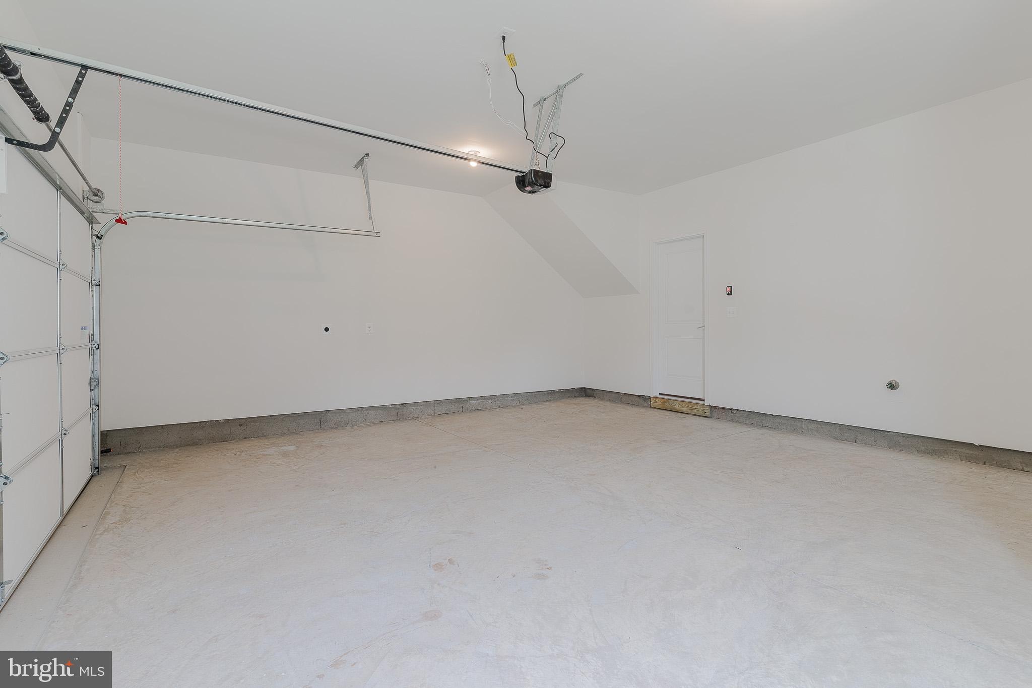 CATTAIL RUN - Residential Lease