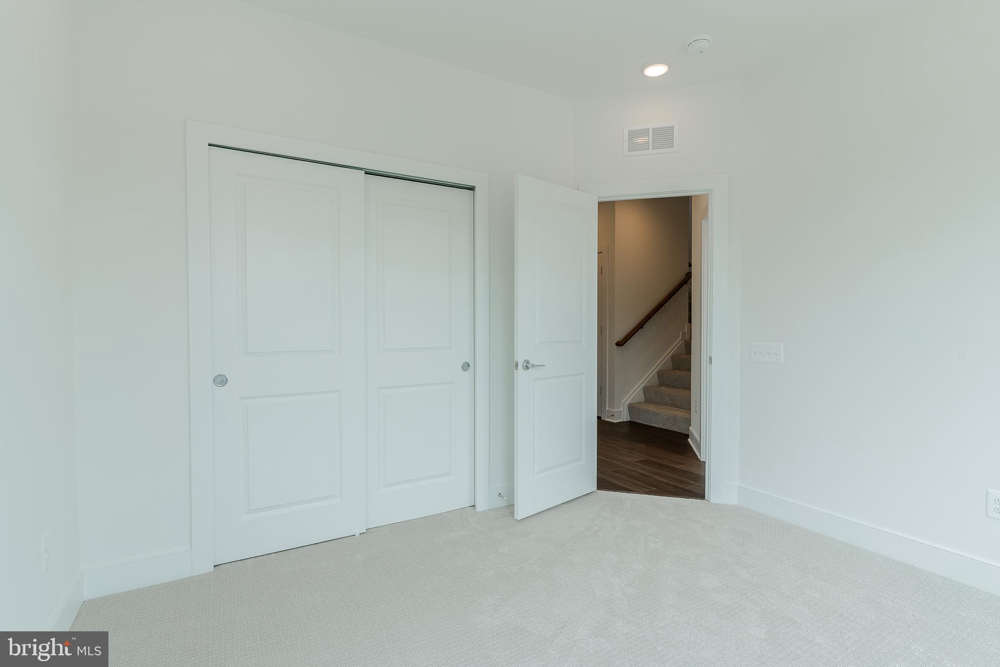 CATTAIL RUN - Residential Lease