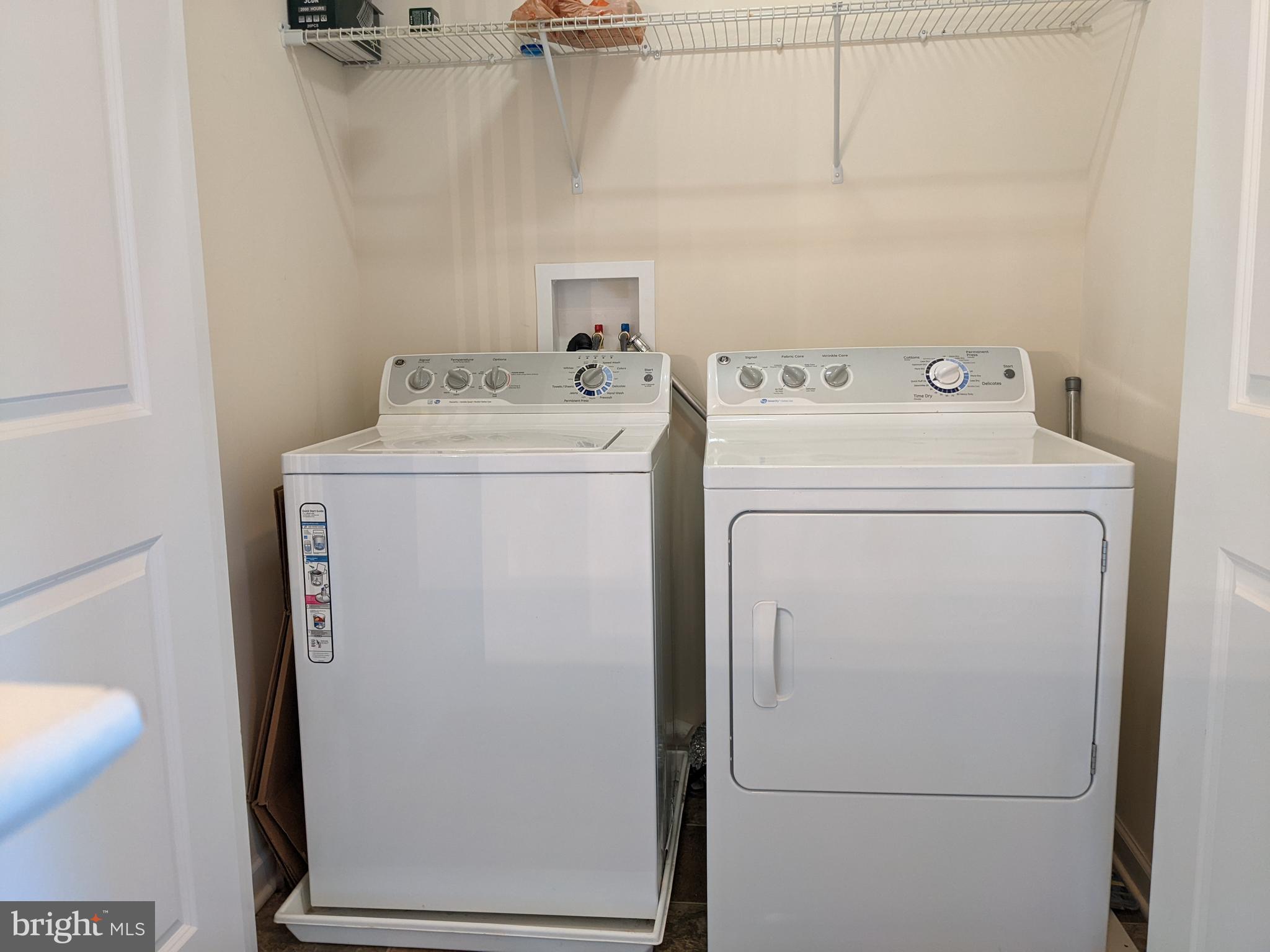 TANYARD COVE NORTH - Residential Lease