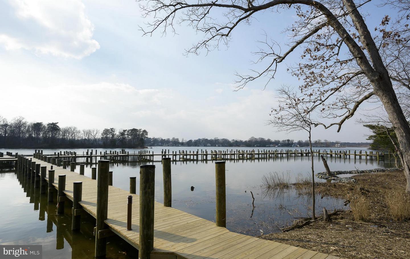 TANYARD COVE NORTH - Residential Lease