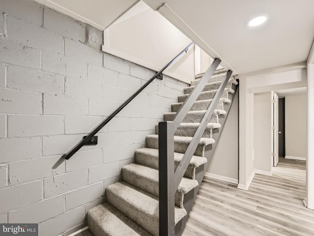 CAMERON VILLAGE - Residential