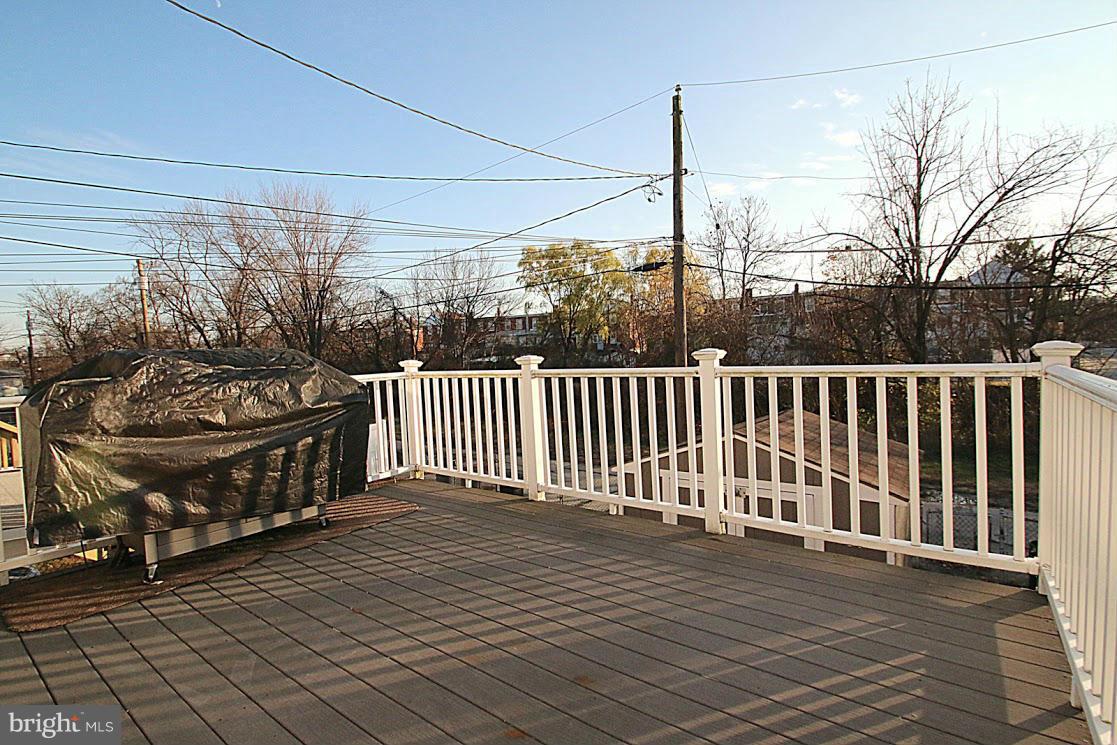 BEVERLY HILLS - Residential