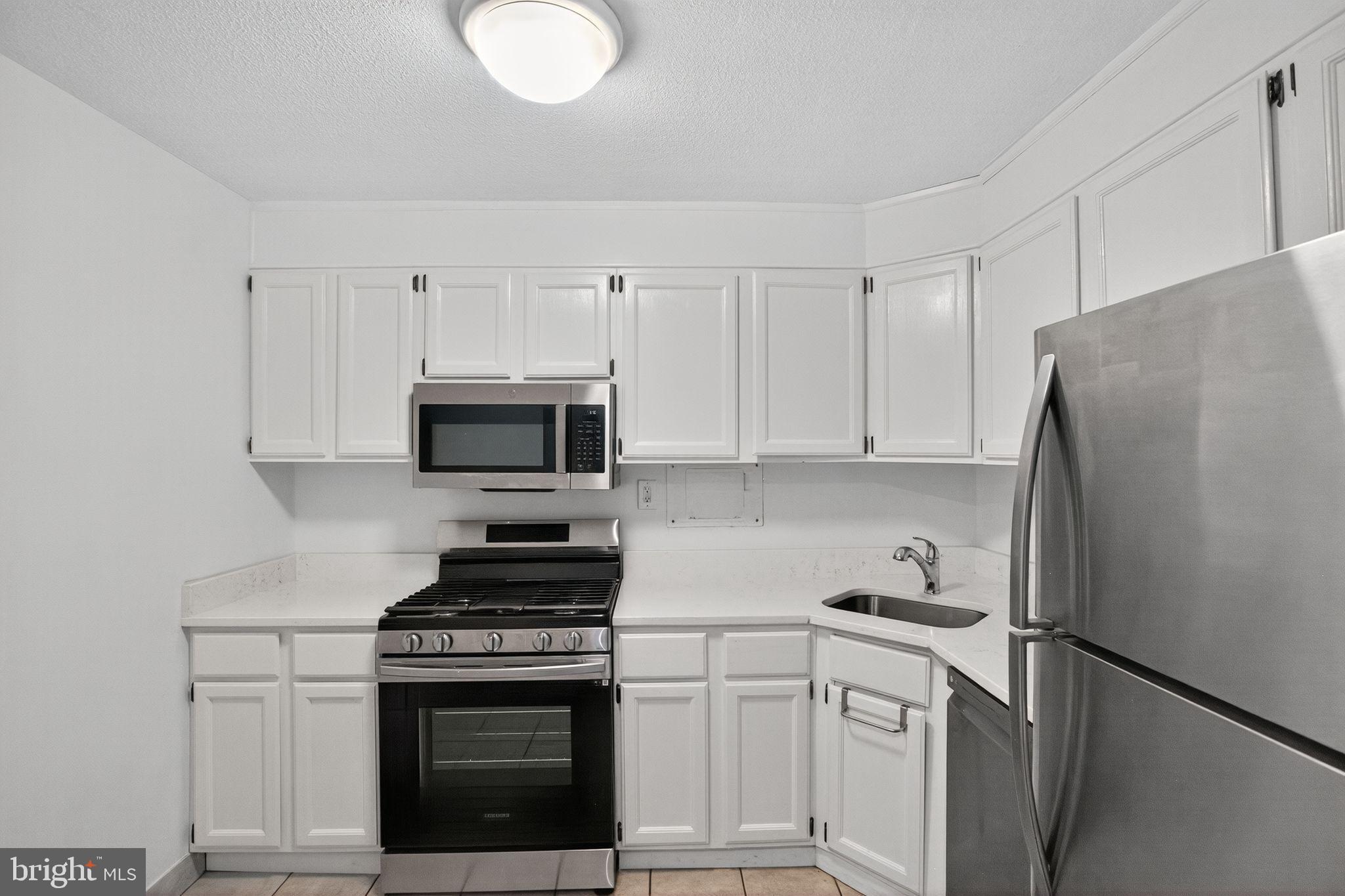 THE CARLTON - Residential