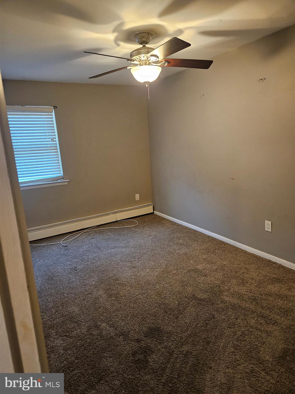 WALNUT RIDGE ESTS - Residential