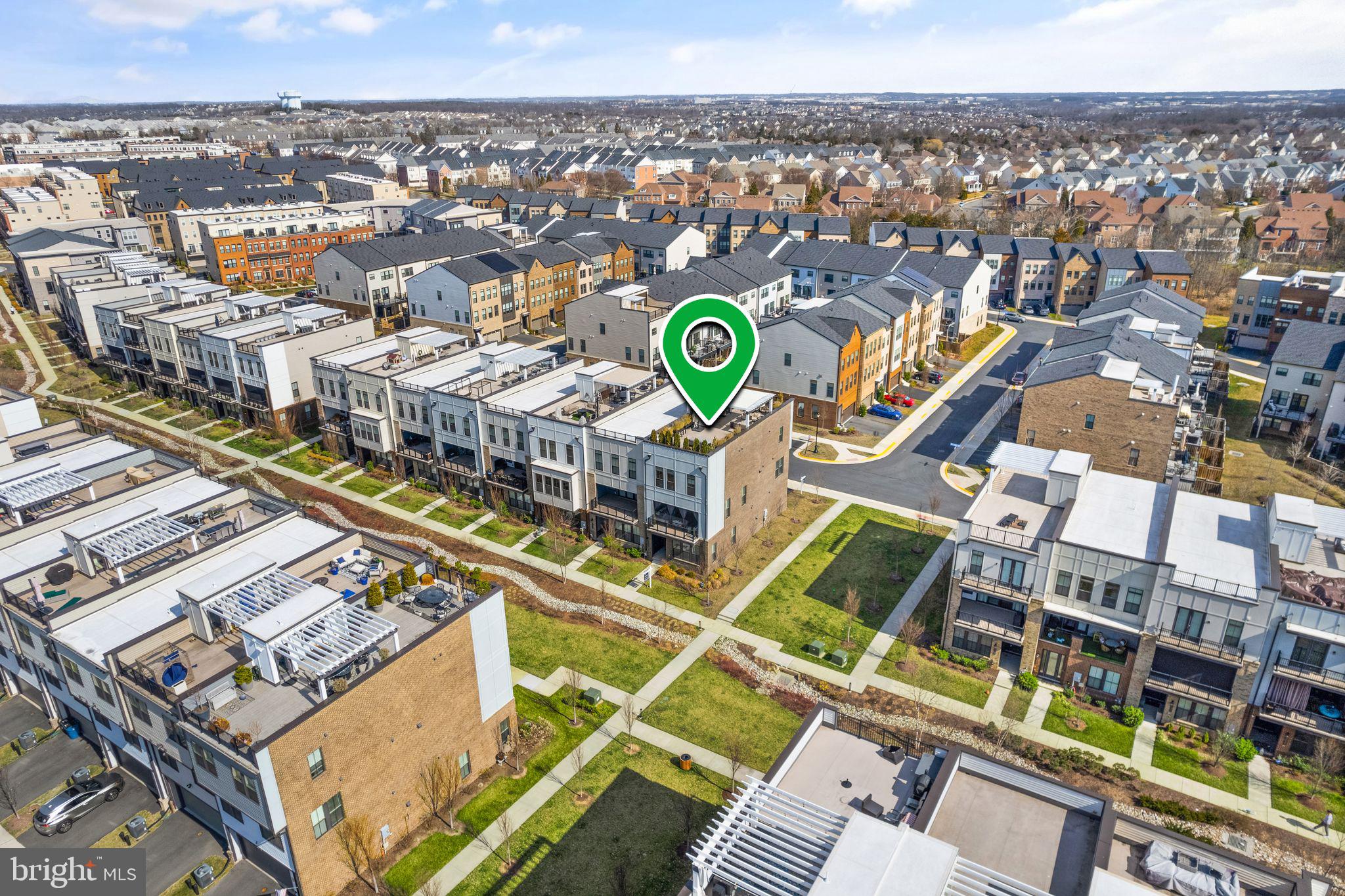 GARDEN DISTRICT AT BRAMBLETON TOWN CENTER - Residential