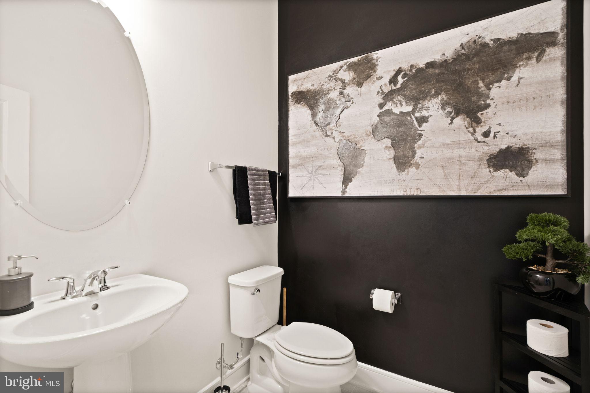 GARDEN DISTRICT AT BRAMBLETON TOWN CENTER - Residential