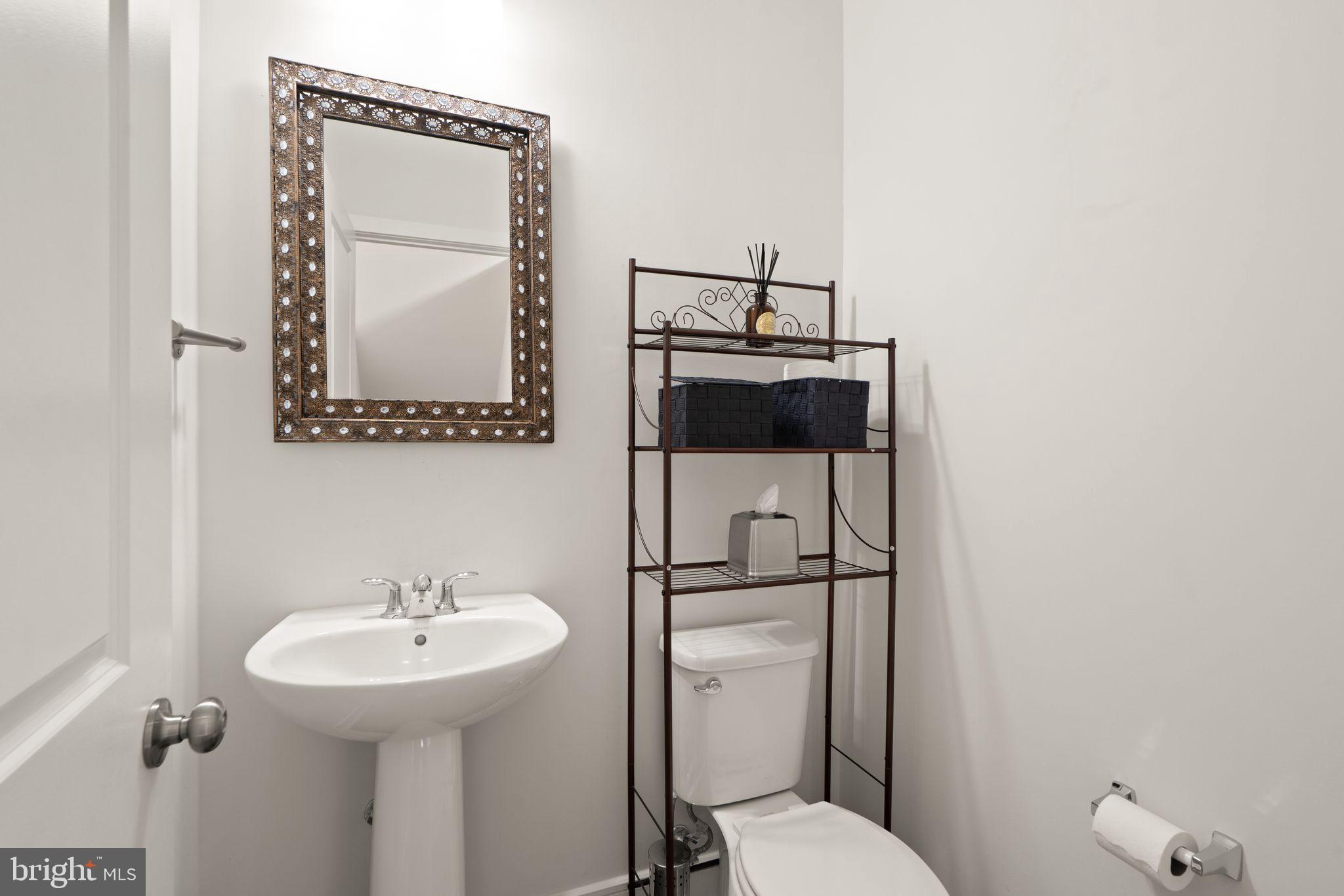 GARDEN DISTRICT AT BRAMBLETON TOWN CENTER - Residential