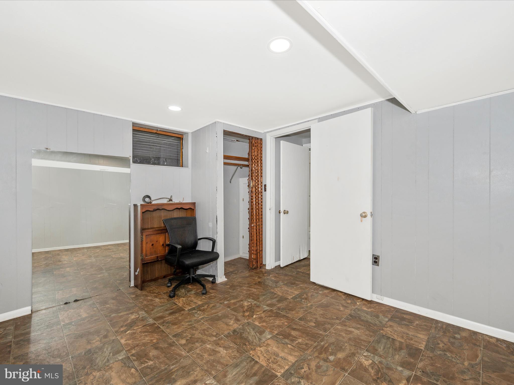 BERWYN PARK - Residential