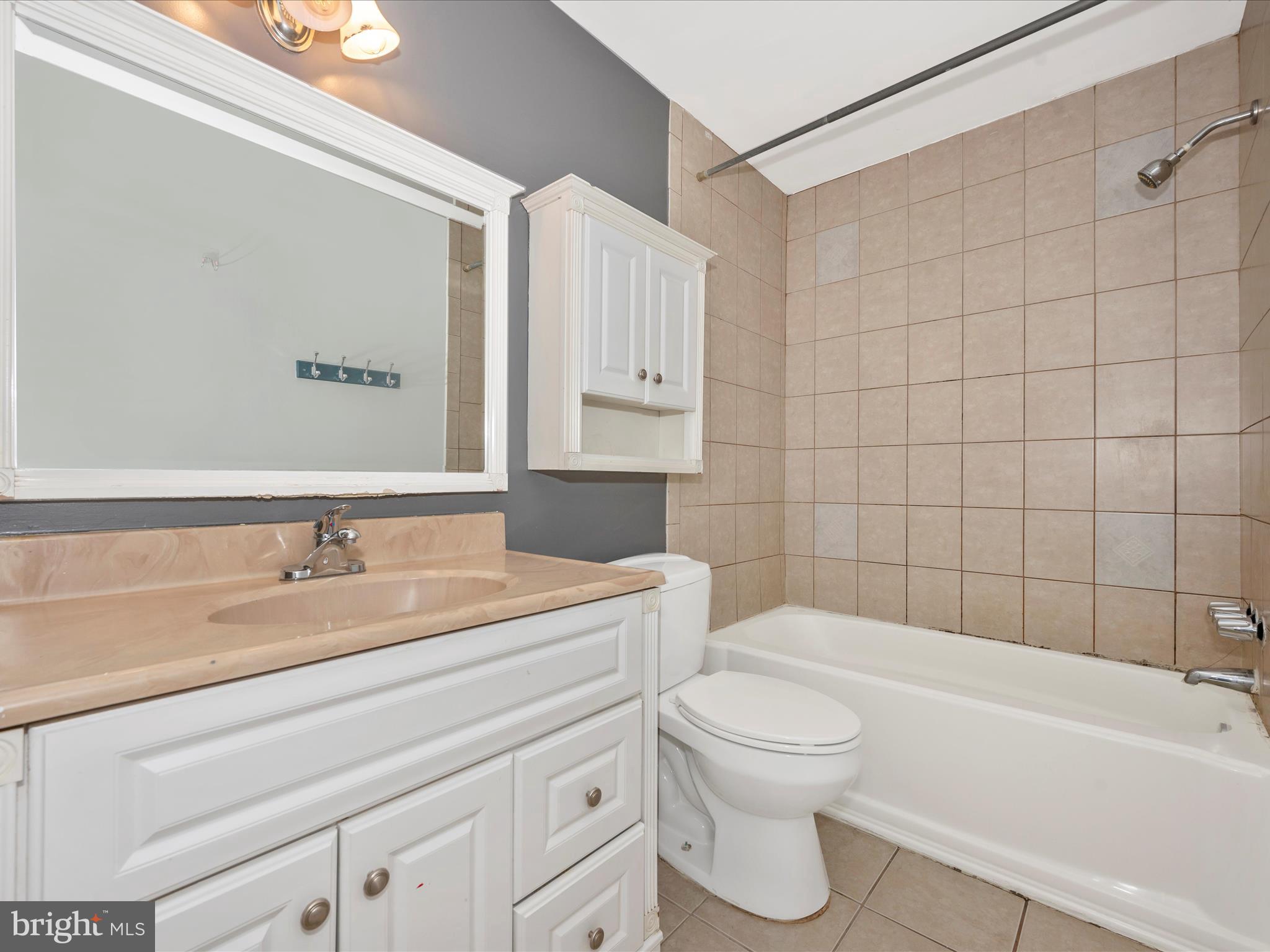 BERWYN PARK - Residential