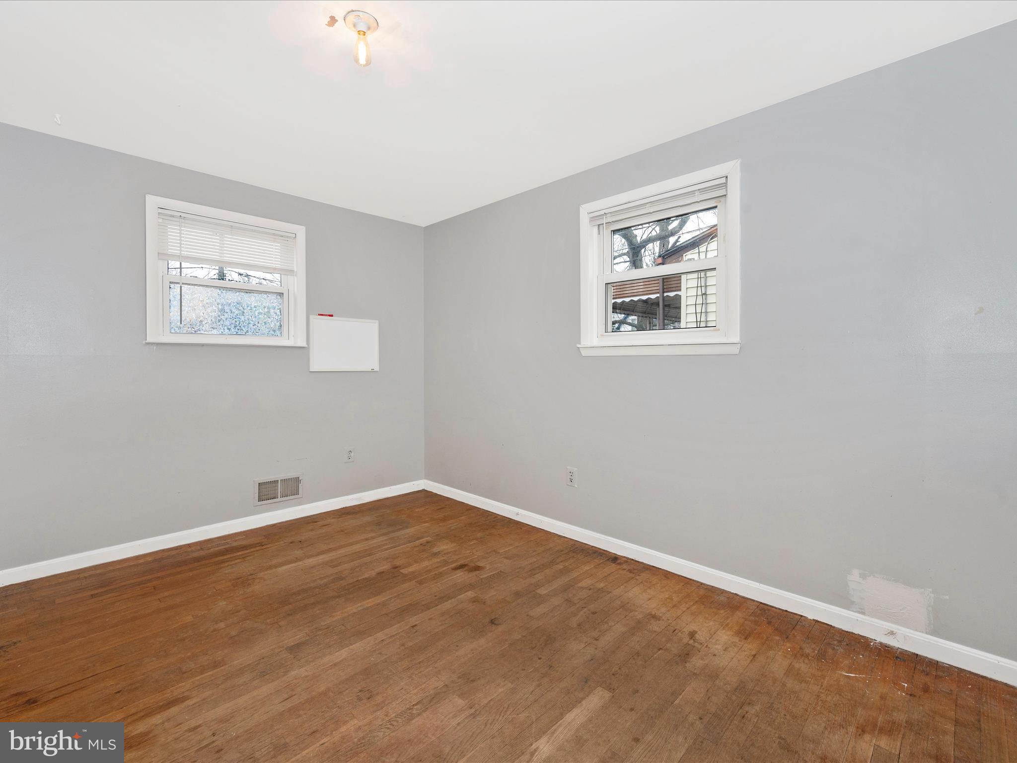 BERWYN PARK - Residential