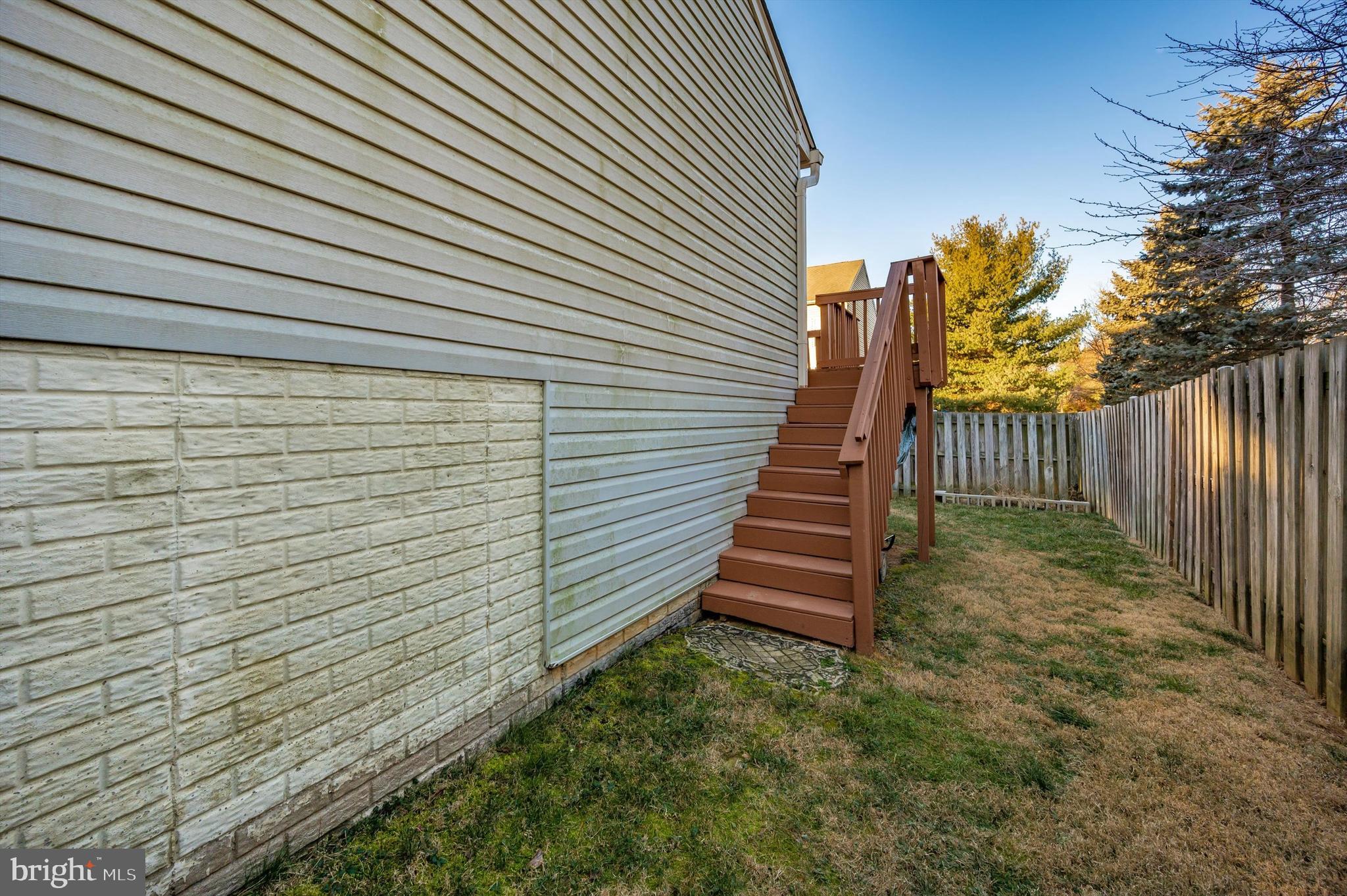 BALLENGER CROSSING - Residential Lease