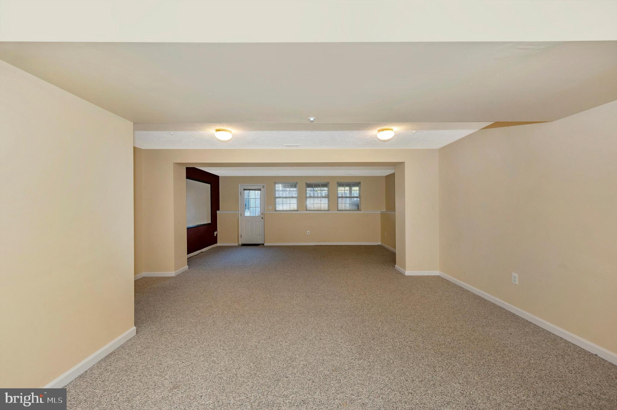 BALLENGER CROSSING - Residential Lease