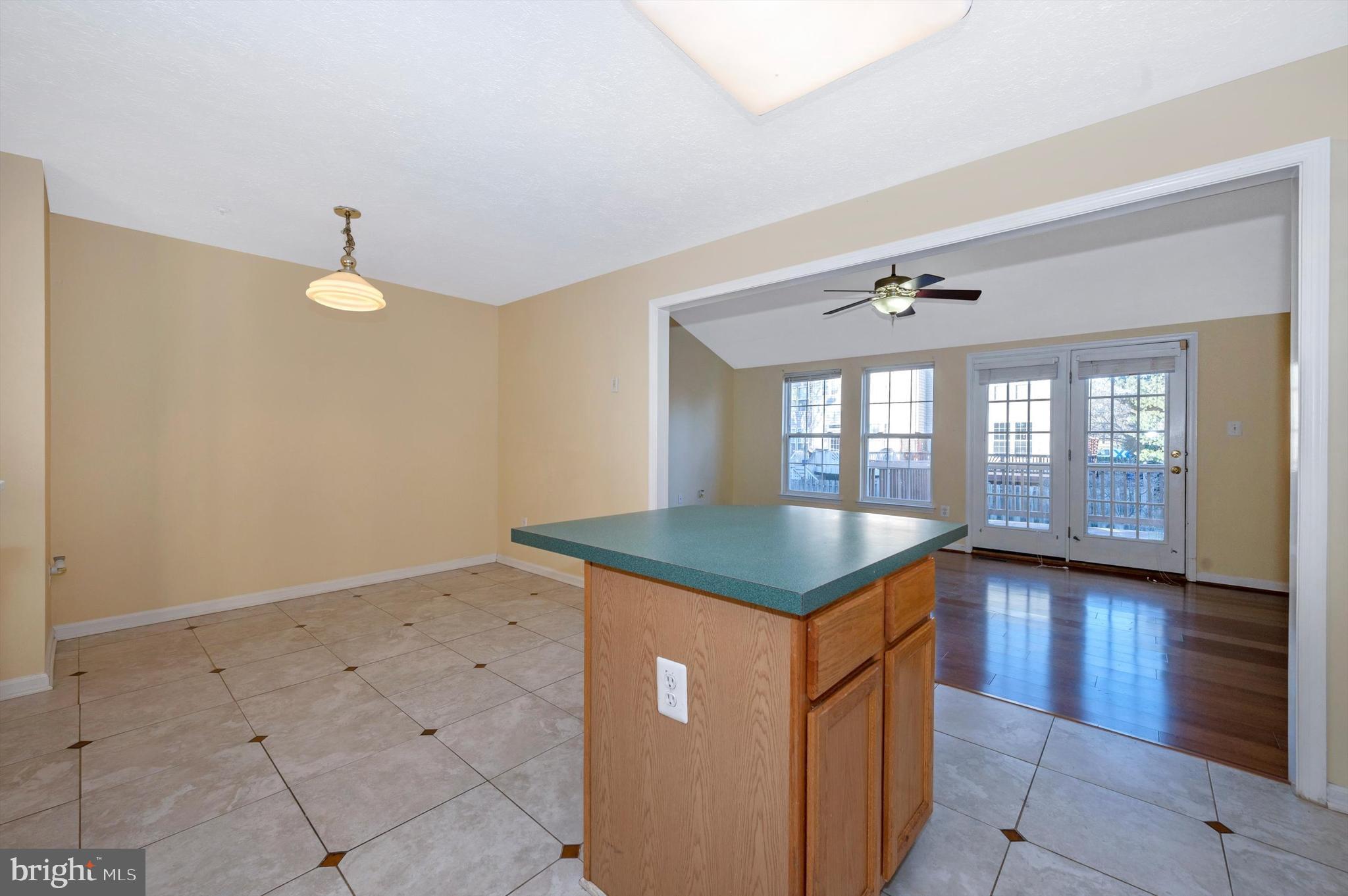 BALLENGER CROSSING - Residential Lease