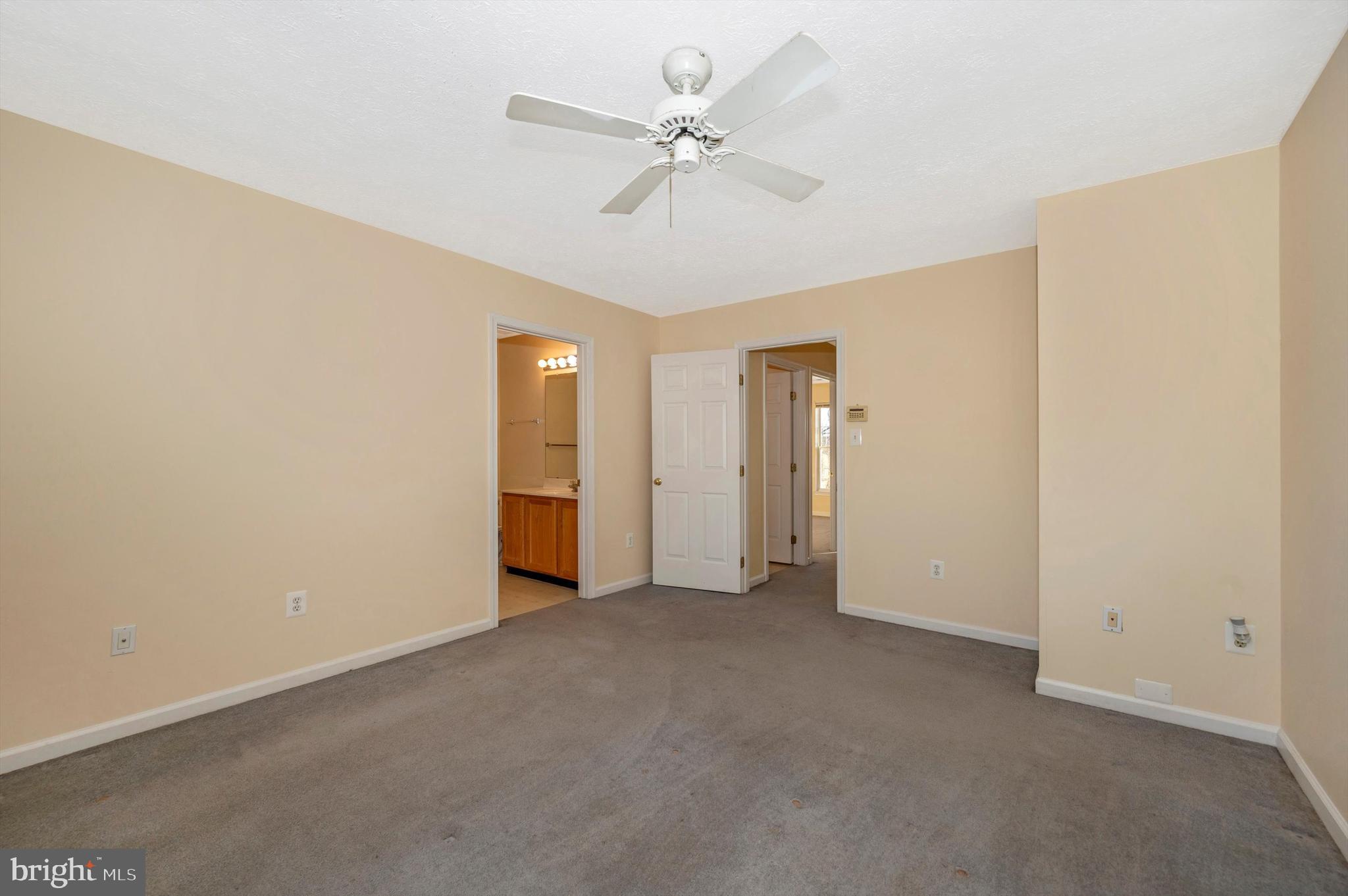 BALLENGER CROSSING - Residential Lease