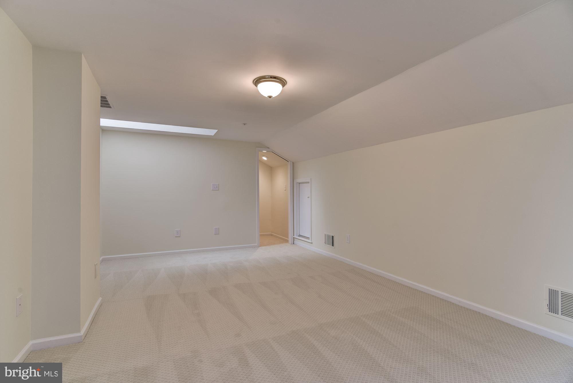 AVENEL - Residential