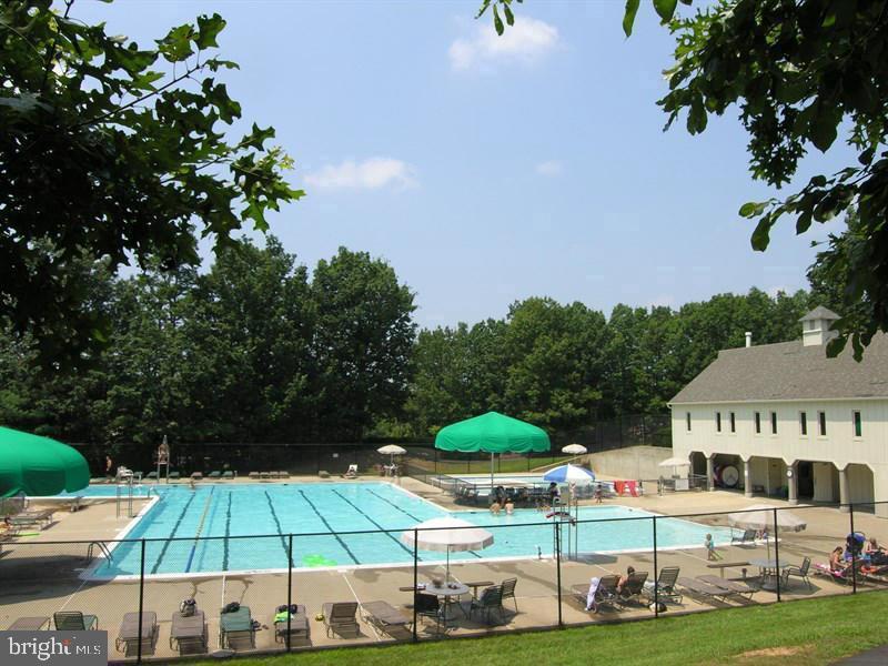 WOODWALK - Residential Lease