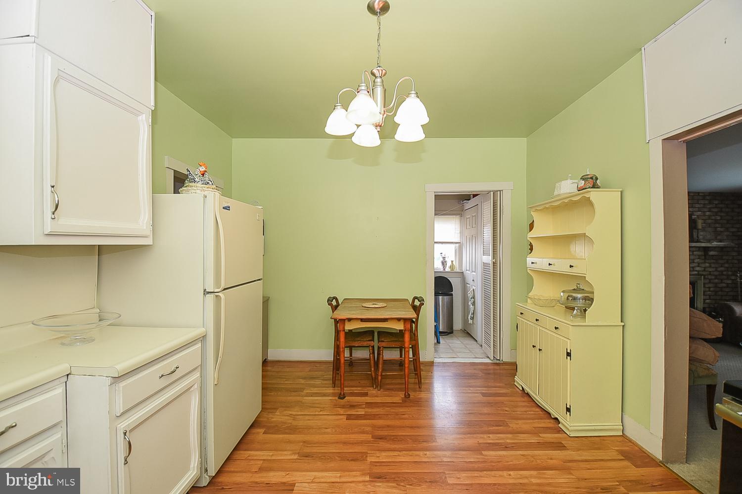 WEST END - Residential