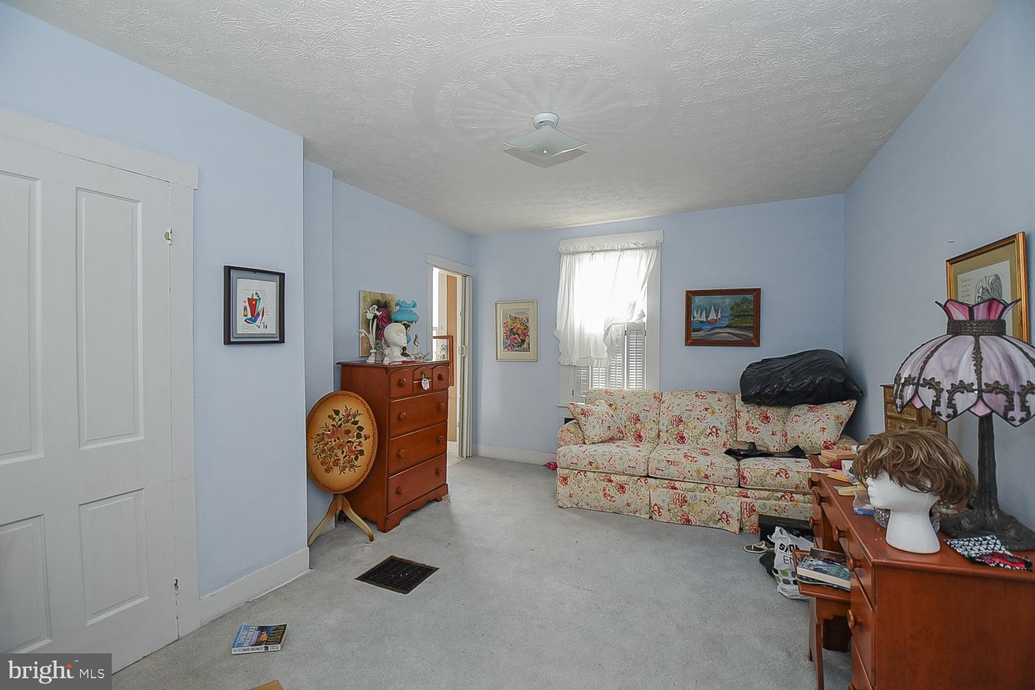 WEST END - Residential