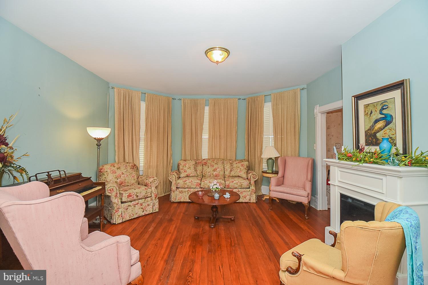 WEST END - Residential