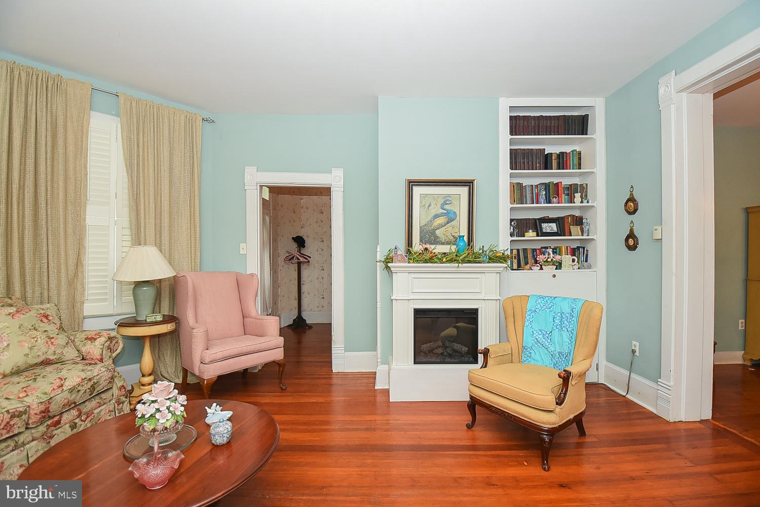 WEST END - Residential